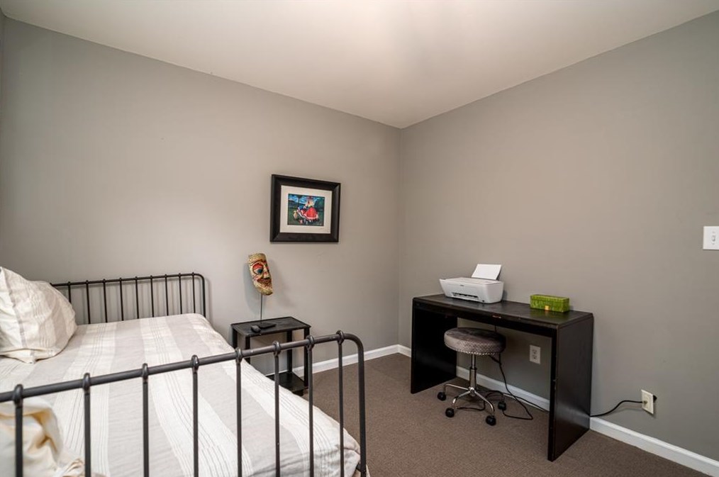 585 Orchard Ct, Atlanta GA  30312-2945 exterior