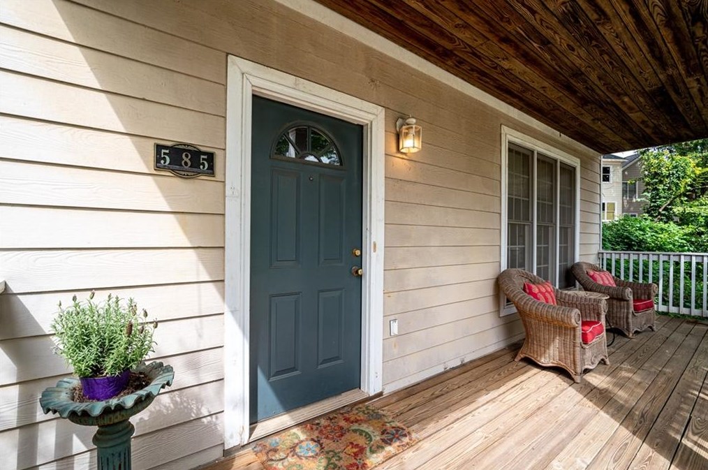 585 Orchard Ct, Atlanta GA  30312-2945 exterior