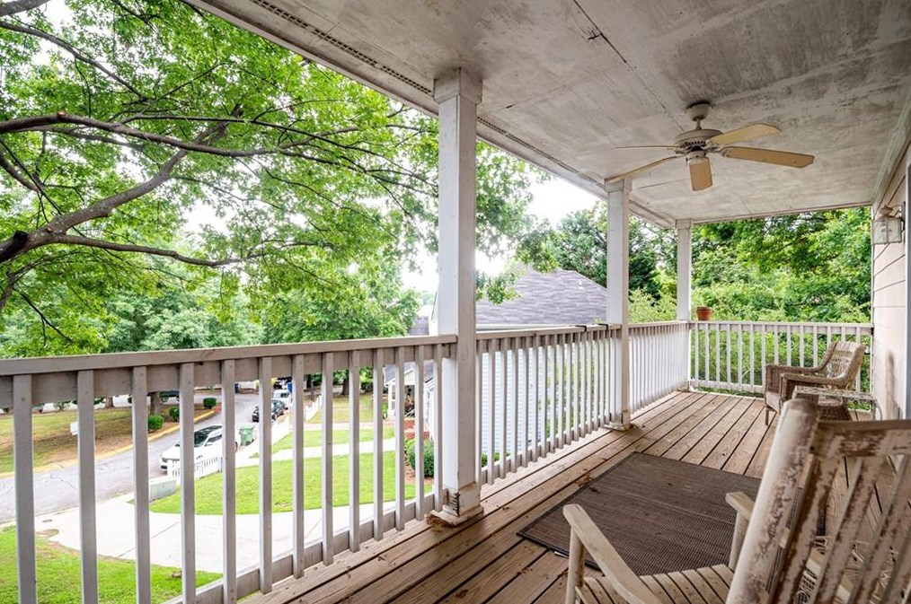 585 Orchard Ct, Atlanta GA  30312-2945 exterior