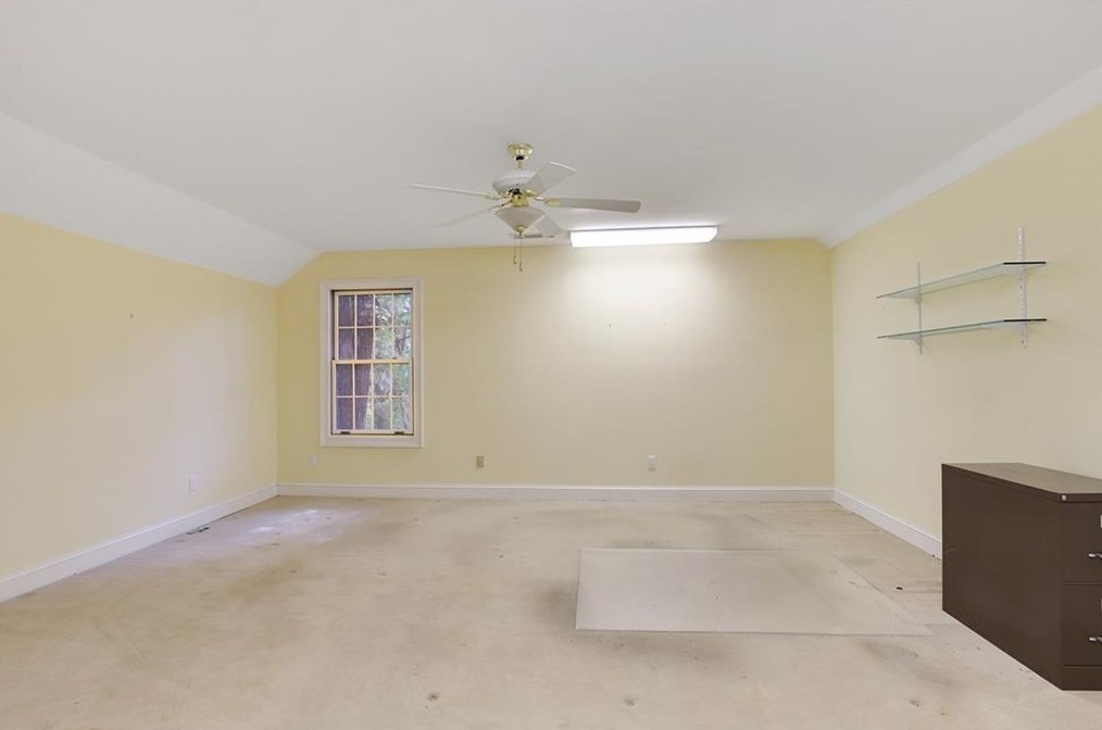 2094 Azalea Cir, Decatur GA  30033-2638 exterior