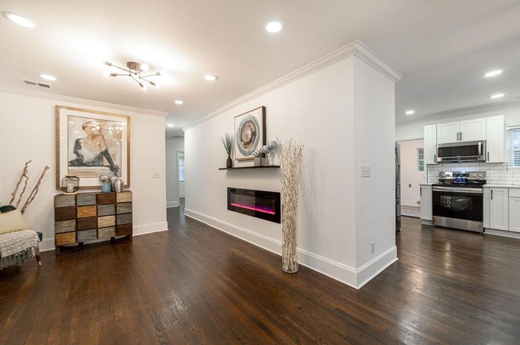 1257 Westridge Rd, Atlanta GA  30311-3431 exterior