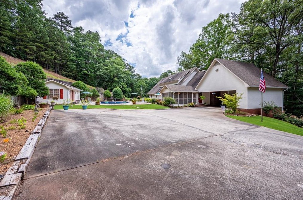 2990 Horseleg Creek Rd, Rome GA  30165-6543 exterior