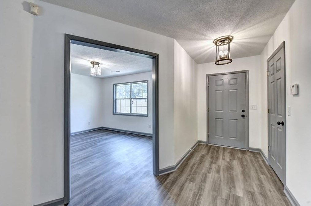 4204 Southvale Dr, Decatur GA  30034-6442 exterior