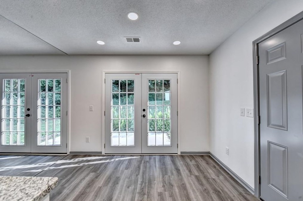 4204 Southvale Dr, Decatur GA  30034-6442 exterior