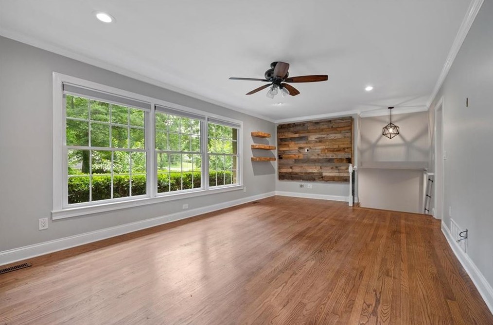 891 Brentwood Dr, Smyrna GA  30082-3405 exterior