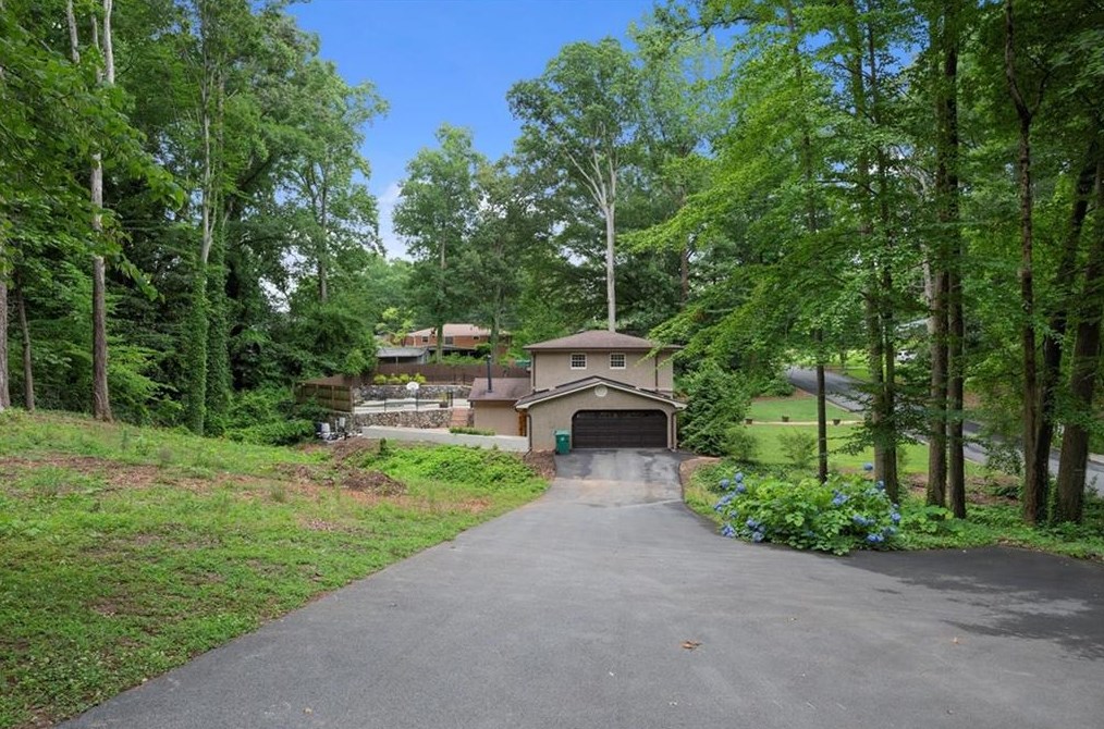 891 Brentwood Dr, Smyrna GA  30082-3405 exterior