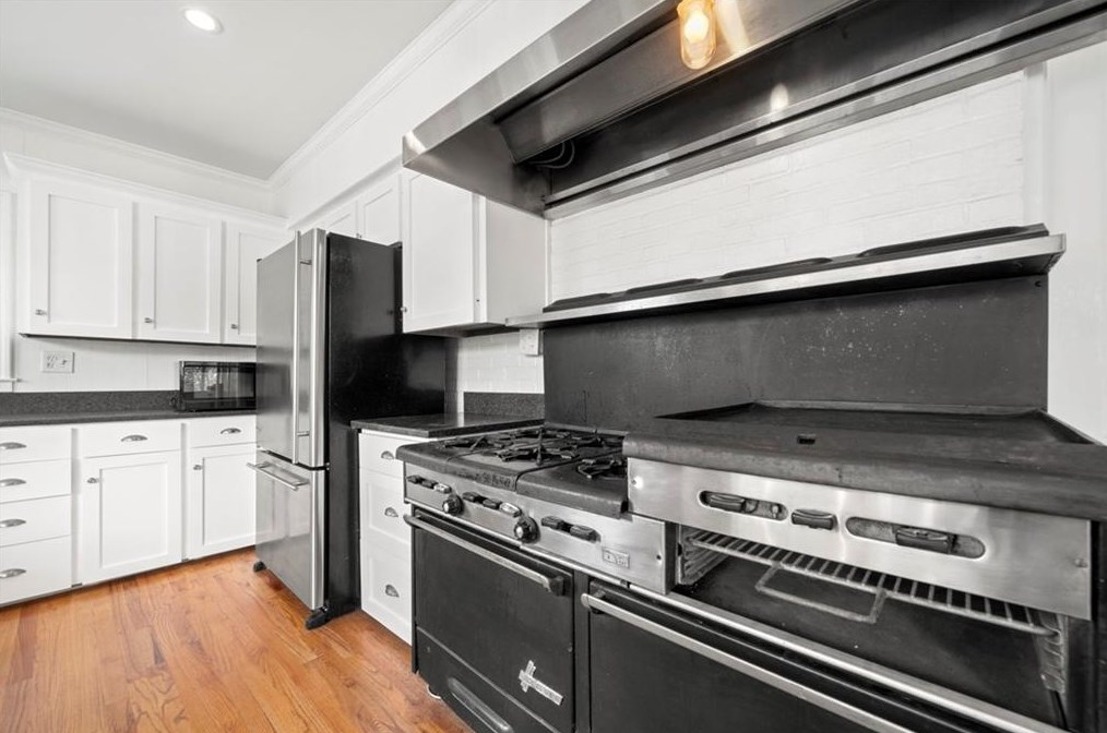 312 Michigan Ave, Decatur GA  30030-1851 exterior