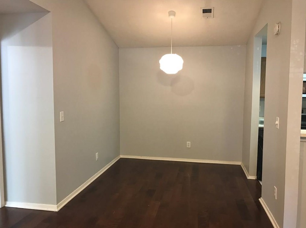 528 Warm Springs Cir, Roswell GA  30075-4972 exterior