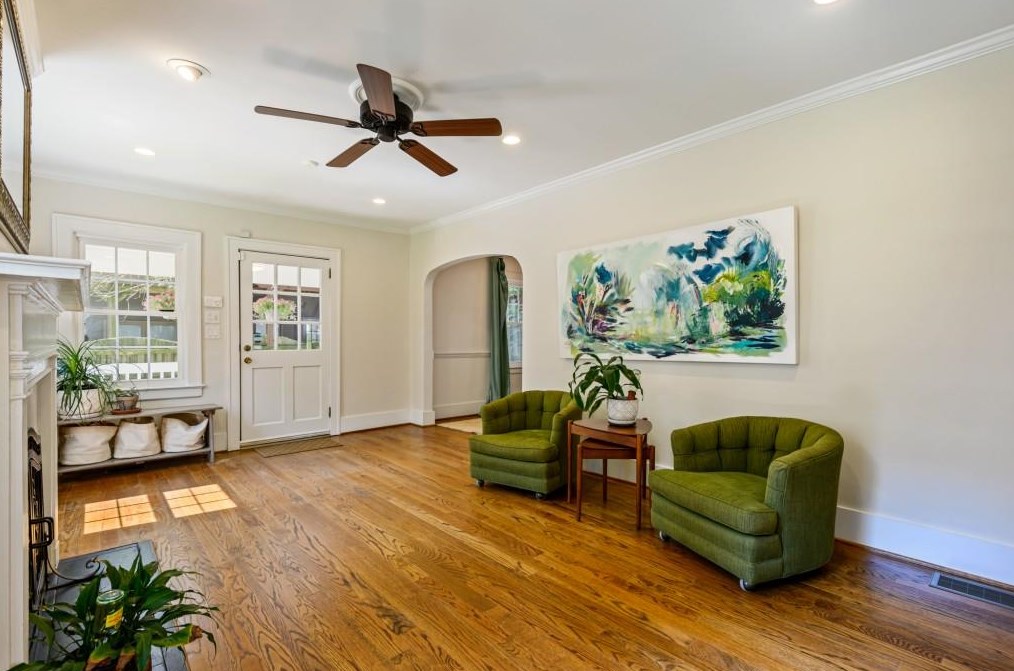 933 Mcdonough St, Decatur GA  30030-4930 exterior