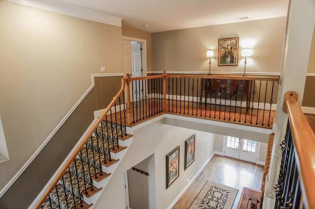 270 Wembley Cir, Atlanta GA  30328-6757 exterior