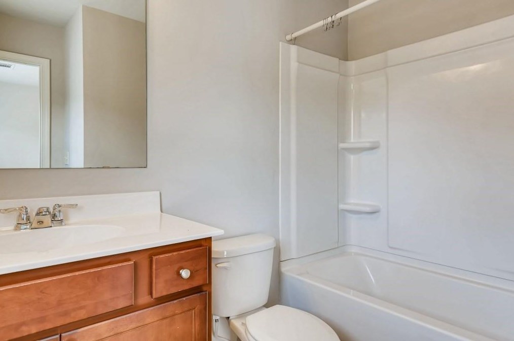 1321 Kingston Trl, Decatur GA  30033-3258 exterior