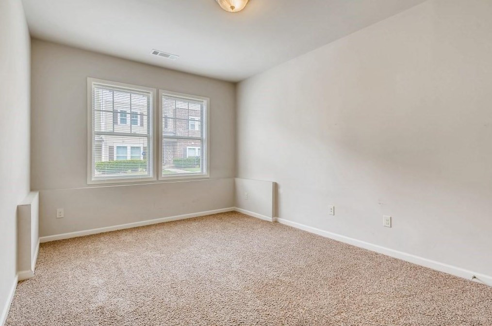 1321 Kingston Trl, Decatur GA  30033-3258 exterior