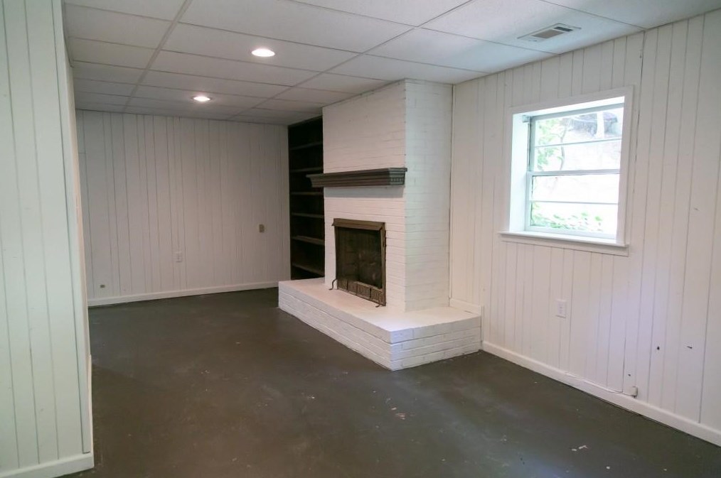 1547 Delia Dr, Decatur GA  30033-3373 exterior