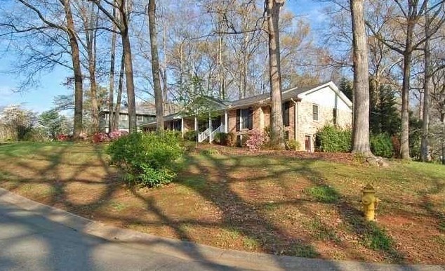 2734 Hilo Ct, Decatur GA  30033-2317 exterior