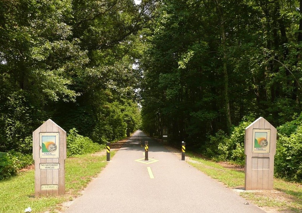 1083 Creatwood Cir, Smyrna GA  30080-8213 exterior