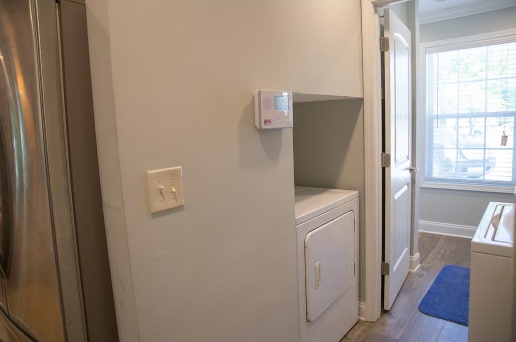 1615 Cobbs Creek Ln, Decatur GA  30032-3076 exterior