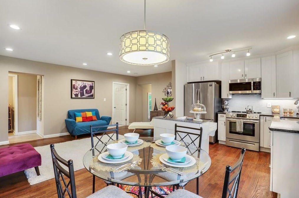 3354 Pinehill Dr, Decatur GA  30032-2903 exterior