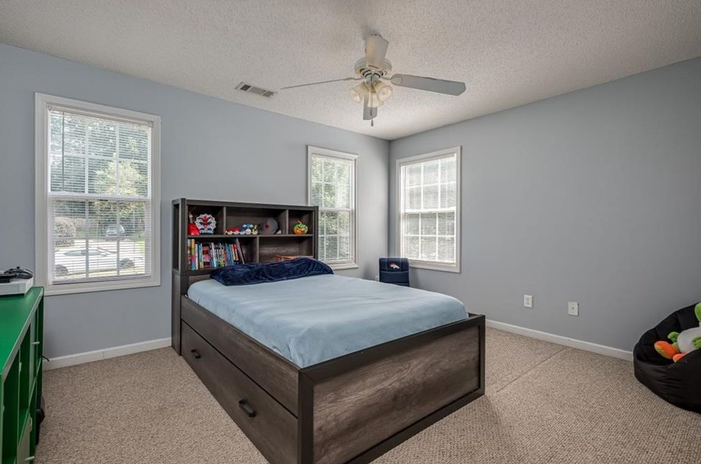 427 Oliver Dr, Dallas GA  30132-0432 exterior