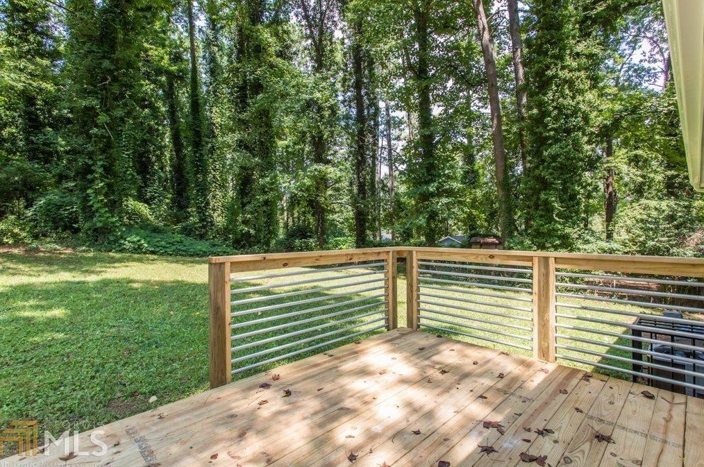 1841 Ridgeland Dr, Decatur GA  30032-4915 exterior