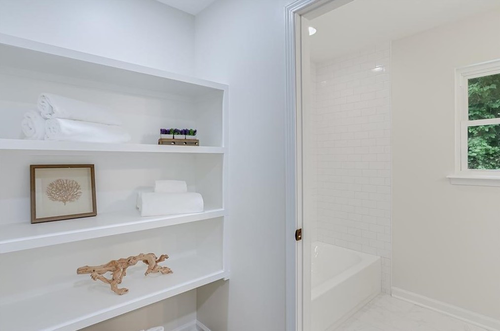 1926 Oana St, Atlanta GA  30310-5036 exterior