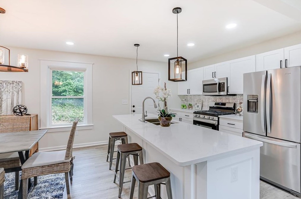 1926 Oana St, Atlanta GA  30310-5036 exterior