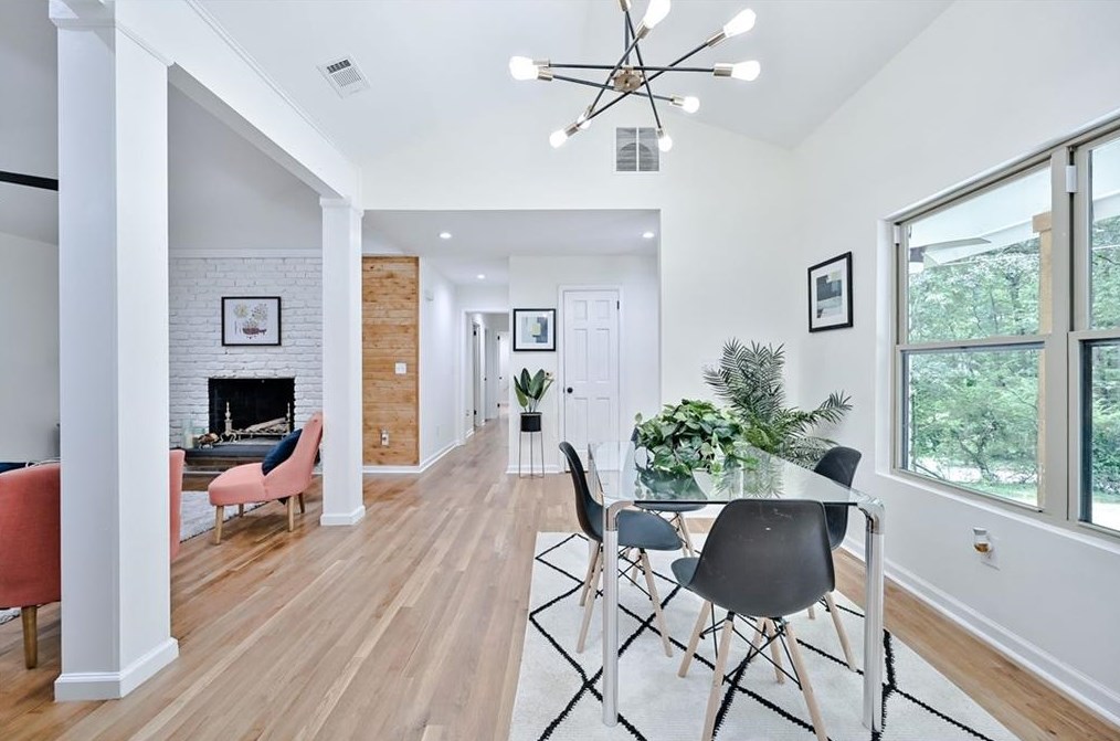 3356 Thornewood Dr, Atlanta GA  30340-4024 exterior