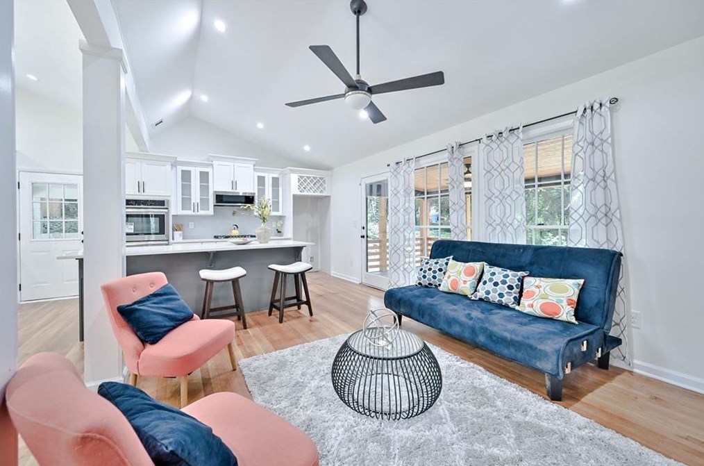 3356 Thornewood Dr, Atlanta GA  30340-4024 exterior