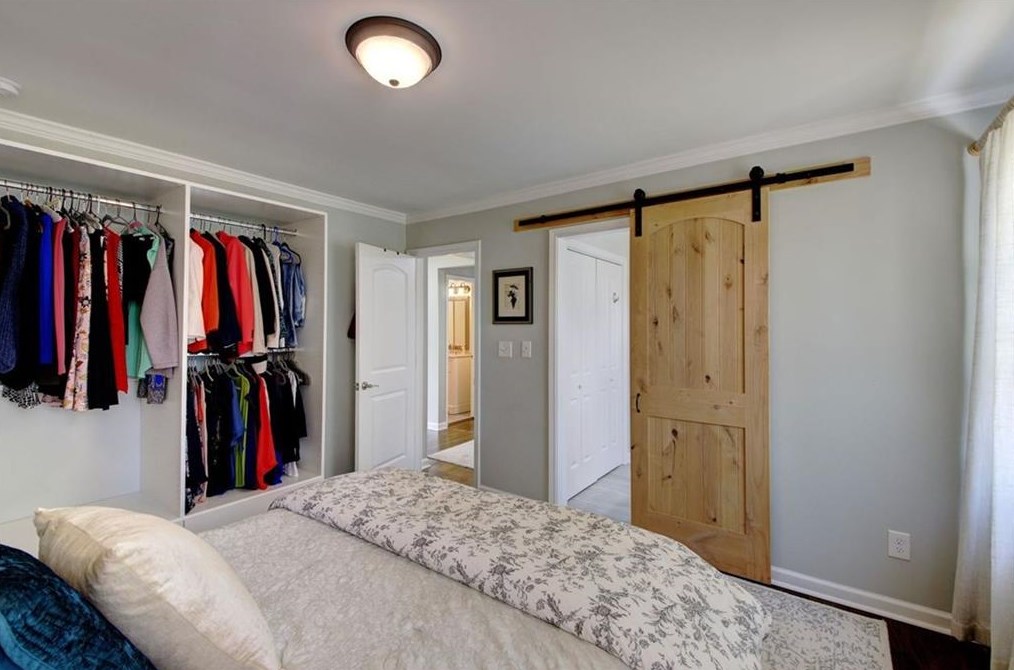 1731 Thomas Ter, Decatur GA  30032-4636 exterior