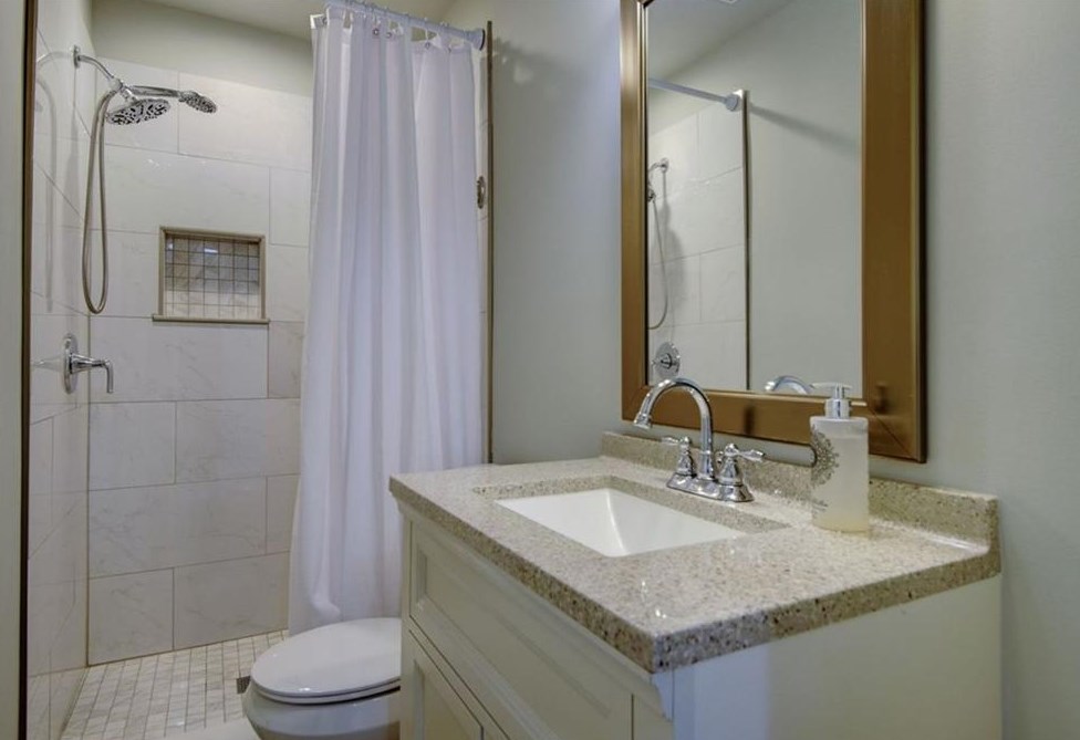 1731 Thomas Ter, Decatur GA  30032-4636 exterior