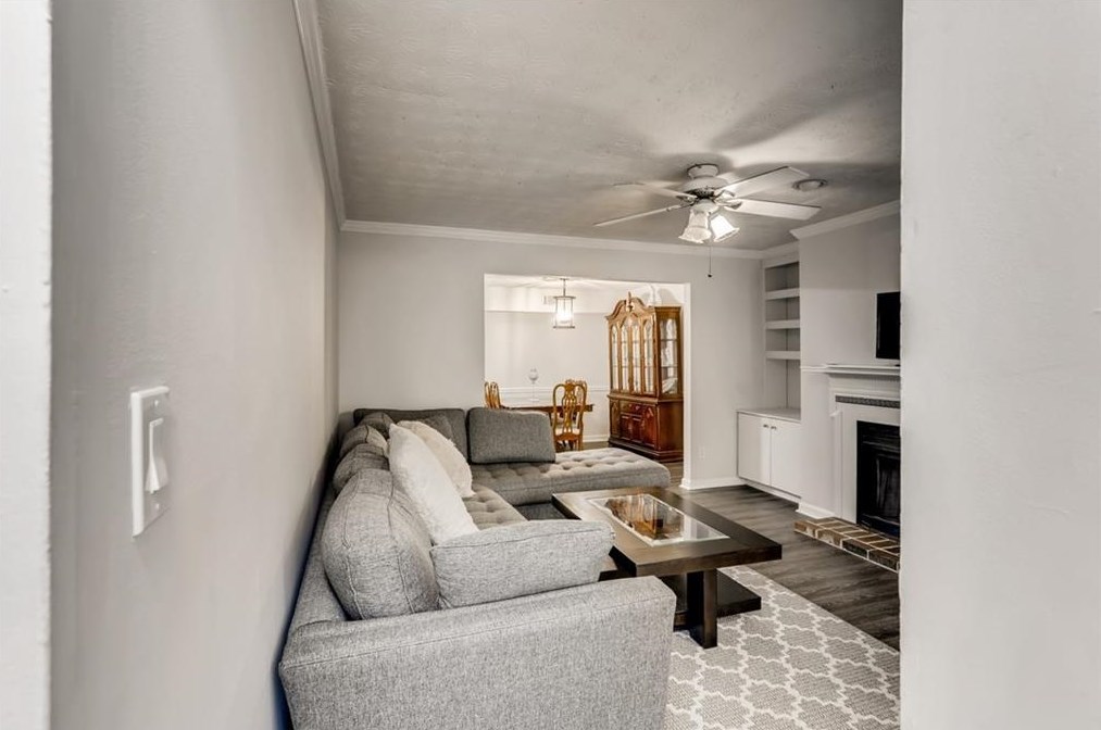 1957 Brian Way, Decatur GA  30033-3817 exterior