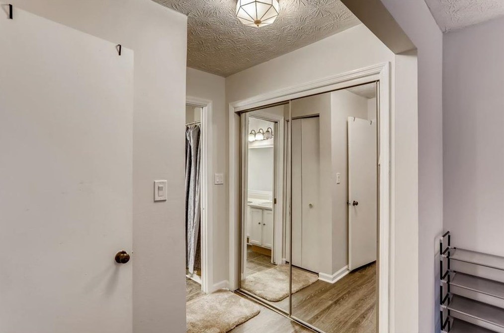 1957 Brian Way, Decatur GA  30033-3817 exterior