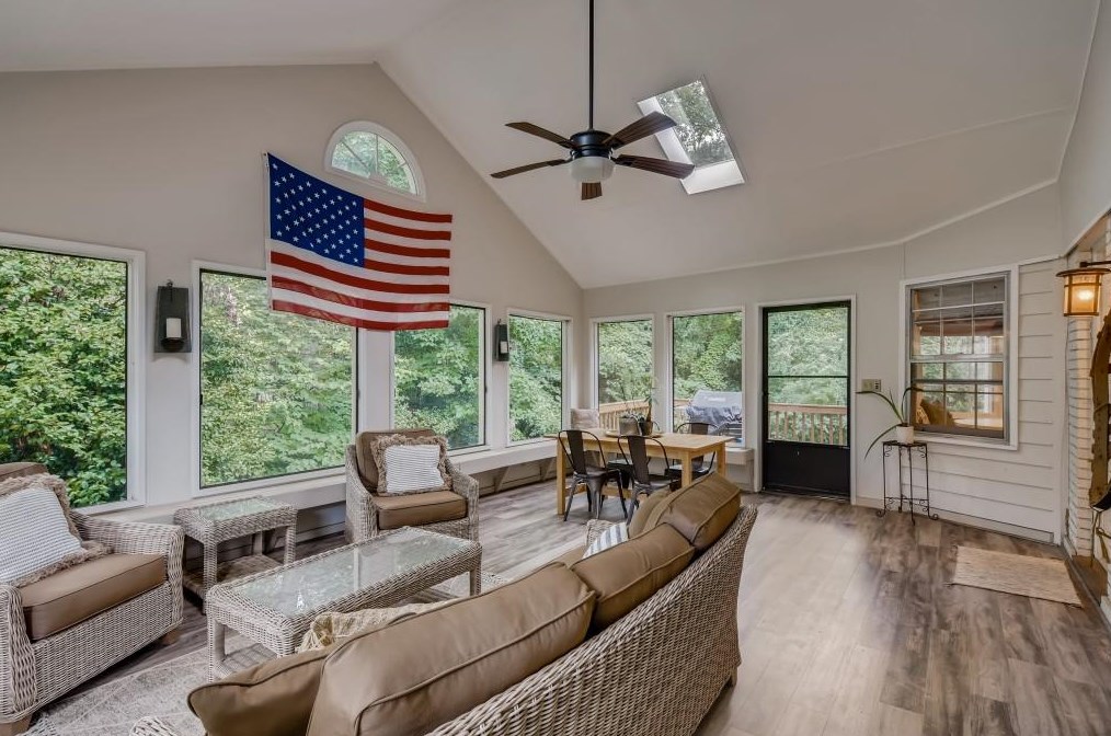 5491 Trowbridge Dr, Atlanta GA  30338-3631 exterior