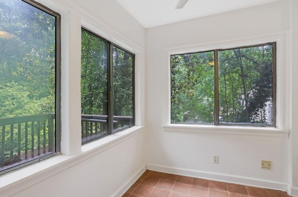 584 Warwick St, Atlanta GA  30316-1828 exterior