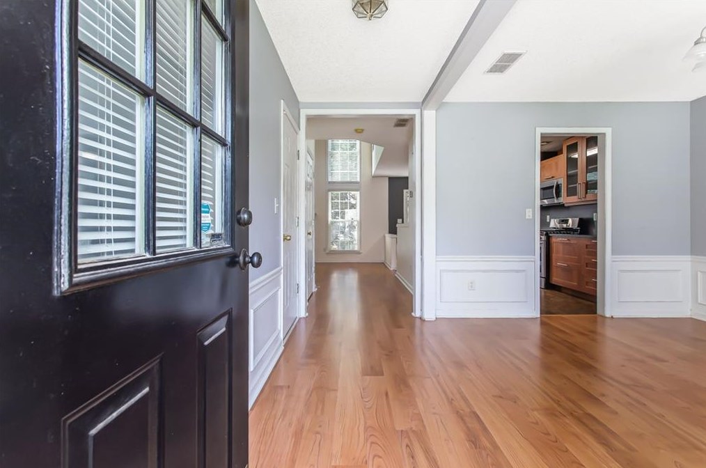 105 Lembeth Ct, Alpharetta GA 30004-8552 exterior