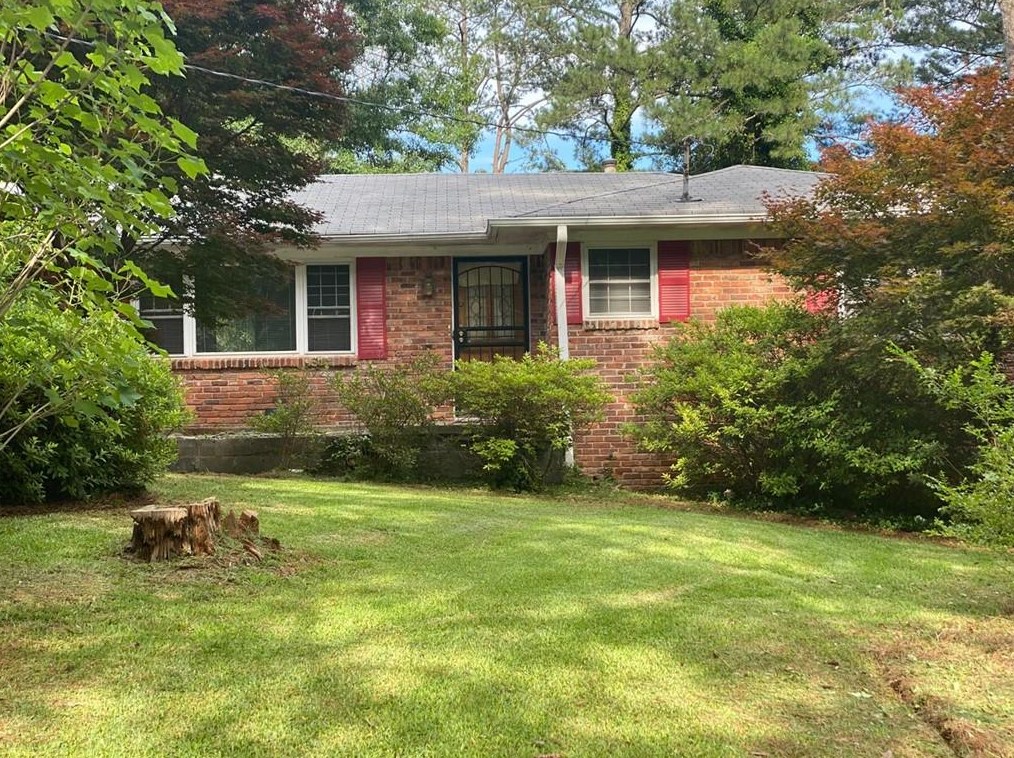 2160 Shamrock Dr, Decatur GA  30032-7138 exterior