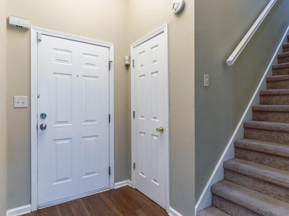 2381 Charleston Ter, Decatur GA  30034-1857 exterior