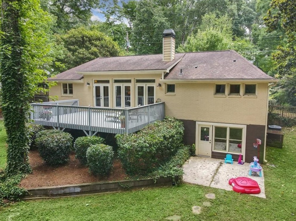 1367 Carter Rd, Decatur GA  30030-4606 exterior