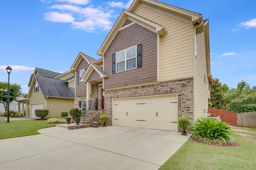 412 Fortune Way, Dallas GA  30157-7493 exterior