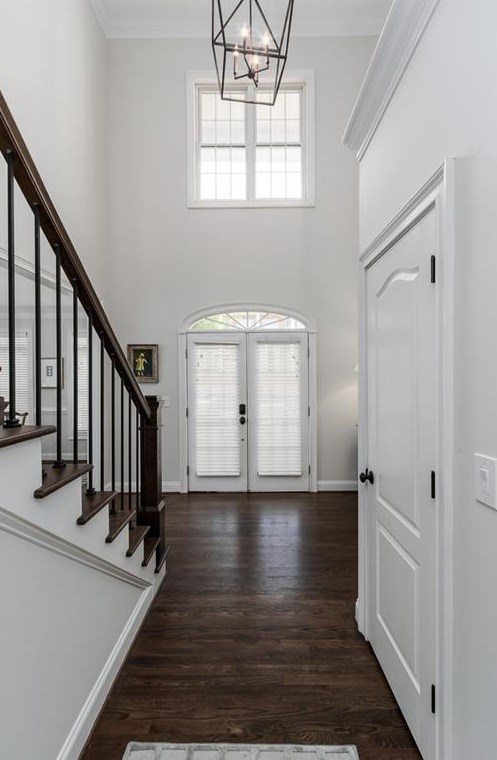 2537 Oglethorpe Cir, Atlanta GA  30319-6602 exterior