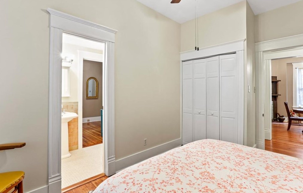 148 Mead Rd, Decatur GA  30030-3621 exterior