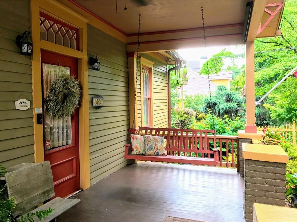 148 Mead Rd, Decatur GA  30030-3621 exterior