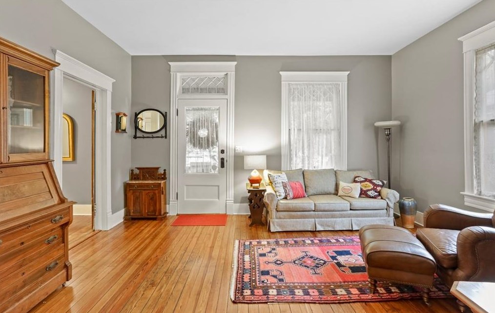 148 Mead Rd, Decatur GA  30030-3621 exterior