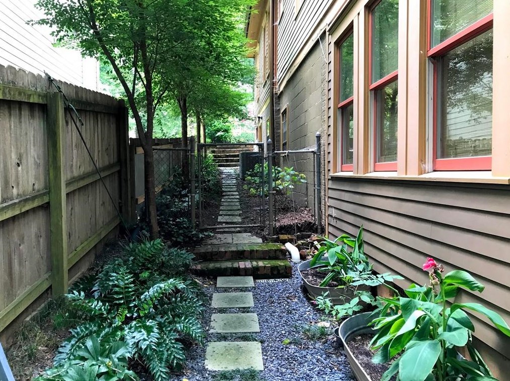 148 Mead Rd, Decatur GA  30030-3621 exterior