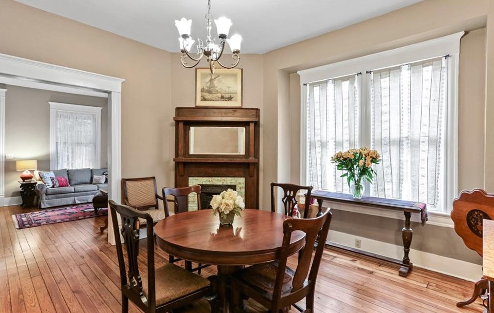 148 Mead Rd, Decatur GA  30030-3621 exterior