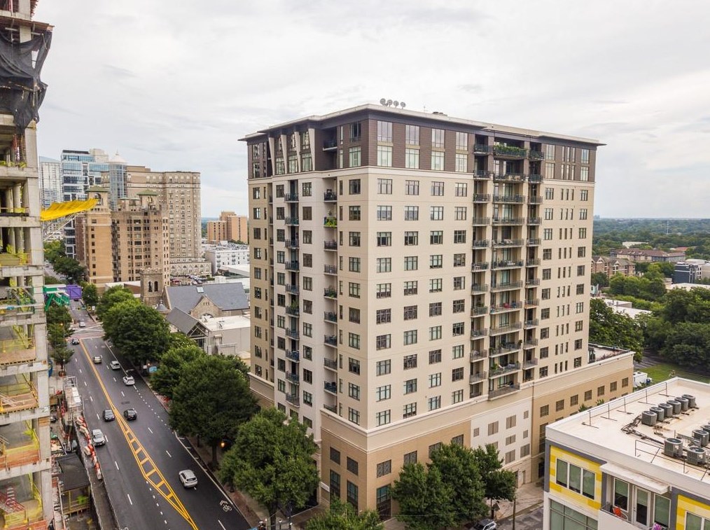 565 Peachtree St, Atlanta GA  30308-3511 exterior