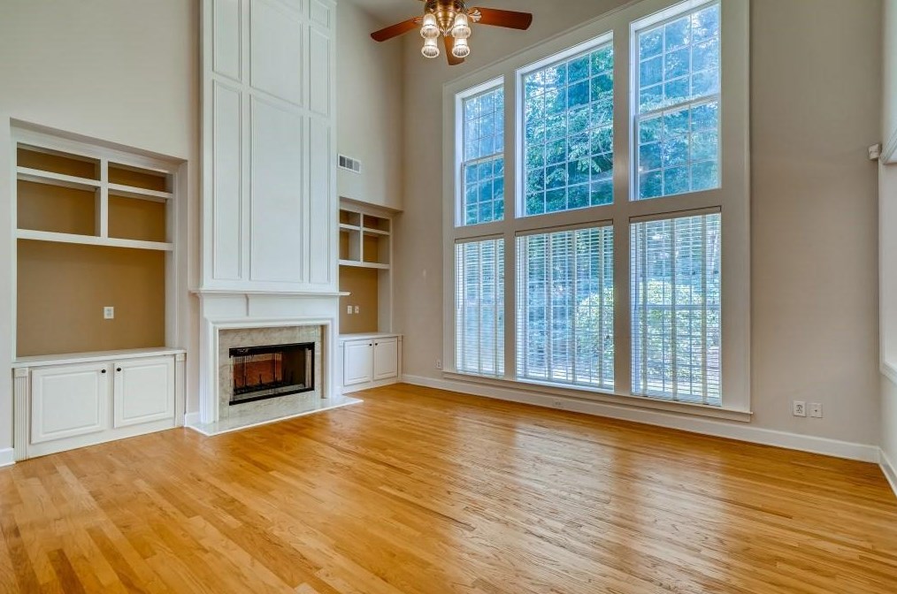2065 Wrights Mill Cir, Atlanta GA  30324-2790 exterior