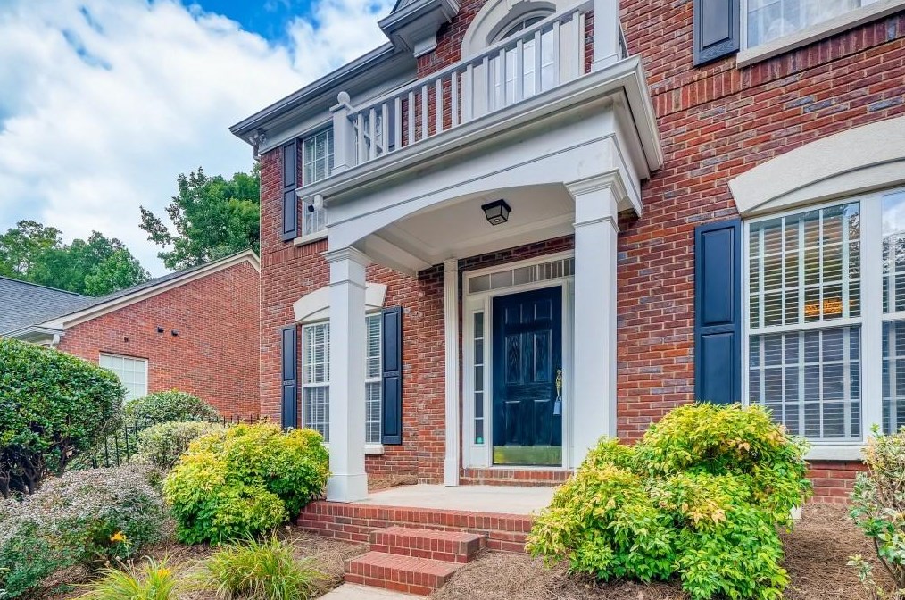 2065 Wrights Mill Cir, Atlanta GA  30324-2790 exterior