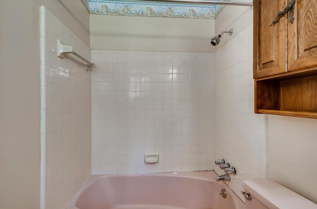 2907 Hillbrook Way, Decatur GA  30033-2427 exterior