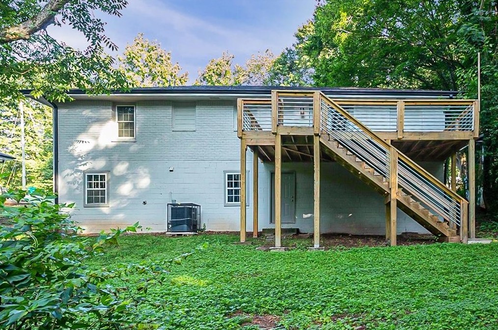 2127 Garden Cir, Decatur GA  30032-5314 exterior