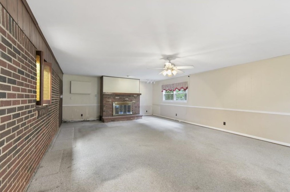 3387 Glensford Dr, Decatur GA  30032-4748 exterior